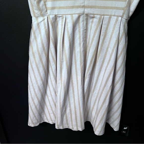 Piper and Scoot Festival Dress in Oatmeal -
a boho classic! size: L - Picture 11 of 12